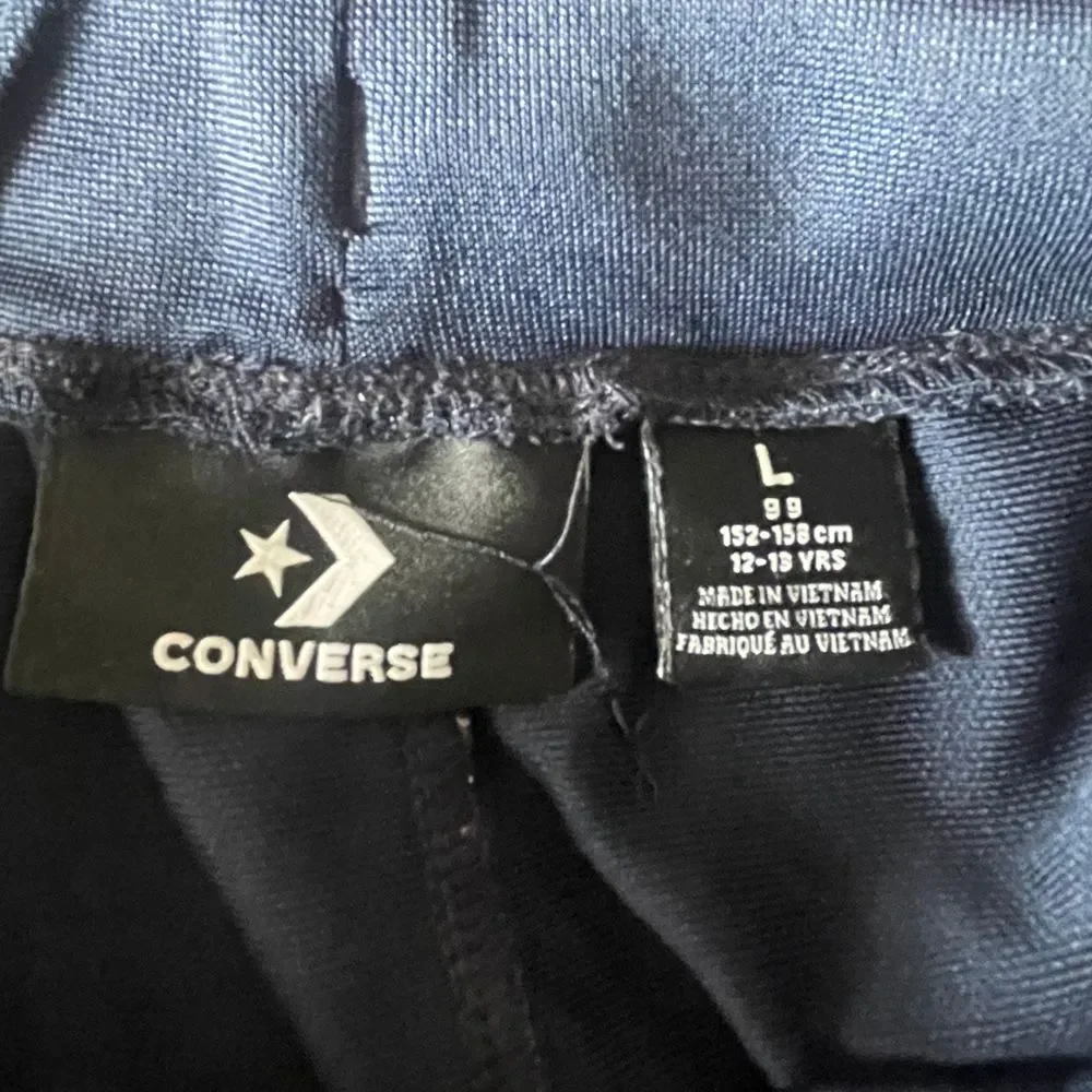 Converse kids large navy blue jogger drawstring pockets 12-13‎ yrs